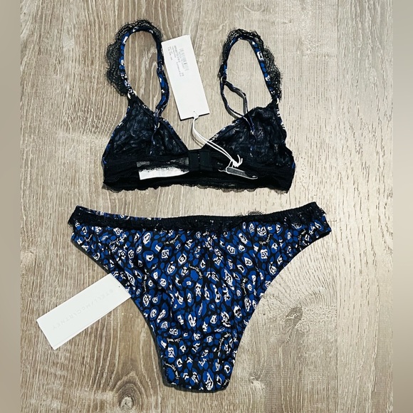 Stella McCartney**Tana Snooping Bra & Underwear Set**Small $380 - Picture 12 of 15
